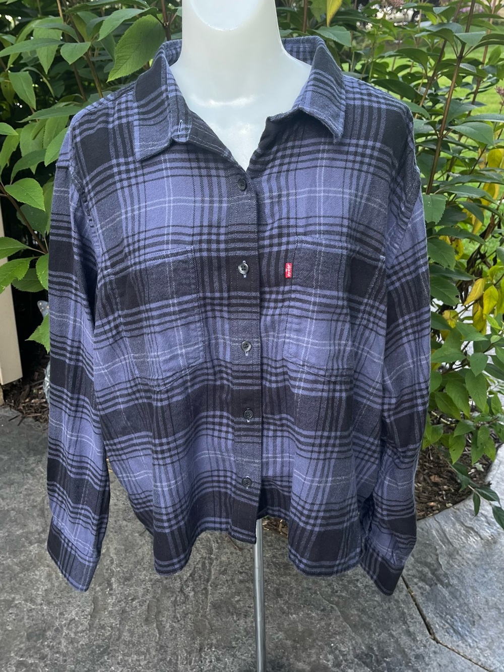 Levi's Purple and Black Plaid Button-Up Boxy Flannel Shirt size L